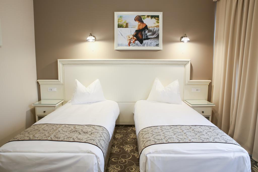 Hotel Montana Viseu de Sus Room photo