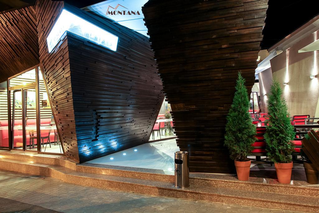 Hotel Montana Viseu de Sus Exterior photo